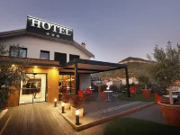 Hôtel la Capelle Millau Hotels in Millau