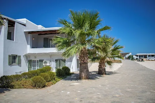 Holiday Sunset Villa... above the Beach! Hotel a Paros