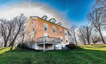 Furness Mansion