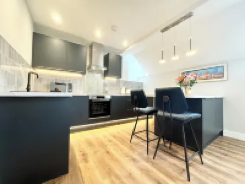 皇后巢穴 温德米爾市中心酒店