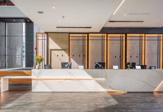 일루니온 아트리움 수영장