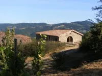 Couette et Tartine Hotels in Satillieu