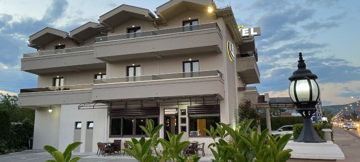 Hotel Holiday Hotels in Podgorica