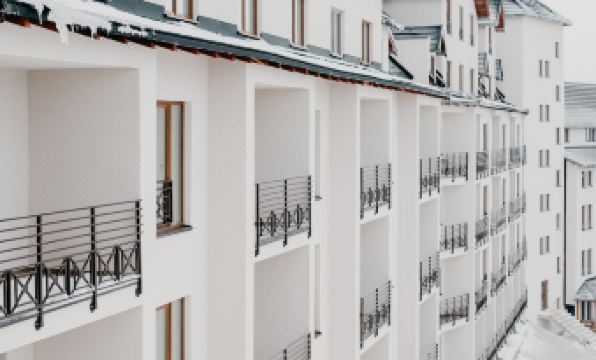 Sky Cabin Apartments - Free Garage
