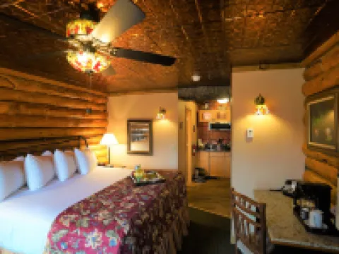 Pike's Waterfront Lodge Hotels in Fairbanks North Star