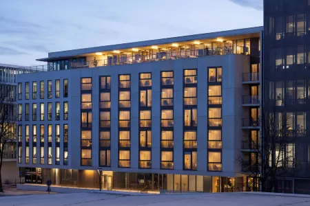 Hotel 56 Отели рядом с достопримечательностью «Palais Gallien»