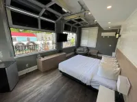 Coastal Suites Hotels in Grand Bend
