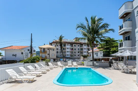 Agua Marinha by Viva - Prédio Com Apartamentos Completos, Com Piscina e a Passos da Praia