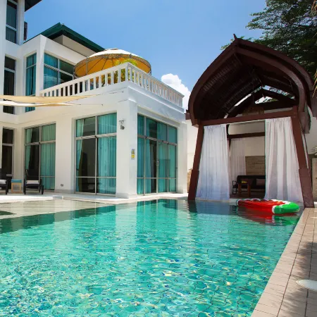 Art Maldives Pattaya Villa