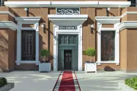 Sofitel Legend Old Cataract Aswan Отели рядом с достопримечательностью «Agha Khan Mausoleum»