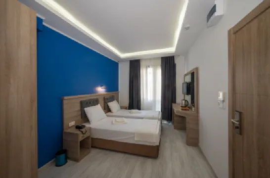 オクダホテル イェニカプ駅周辺のホテル