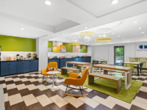 Spark by Hilton Bluffton Hilton Head Island Hotels in Bluffton