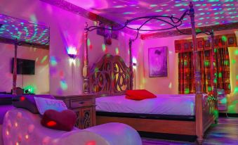 Luxe Inn and Suites - Housity