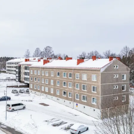 Bright 1BR Apartment next to the Beach