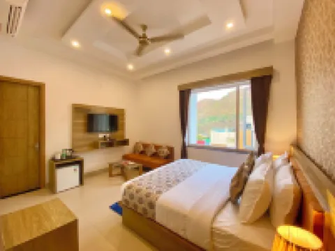 Arogyadham Wellness Retreat Hotels in Rishikesh