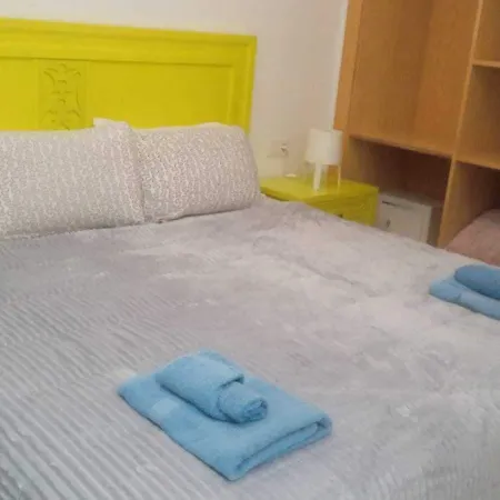 Beach Apt. with Fast Wifi