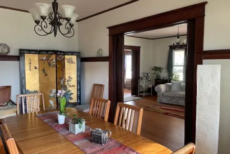 Relax Inn The Grove Отели в г. Форест Гров