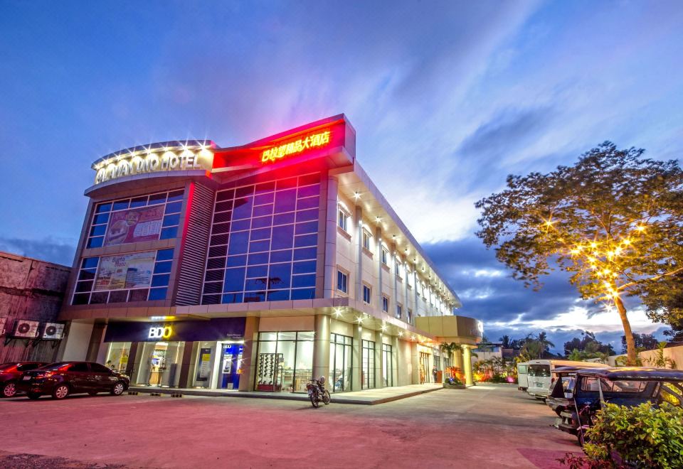 hotel overview picture