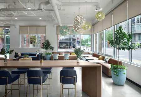 Sentral San Diego Gaslamp Quarter Hotel Отели рядом с достопримечательностью «Парк Бальбоа»