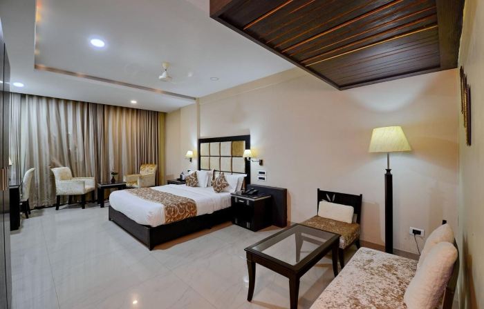 Hotel Floret Inn