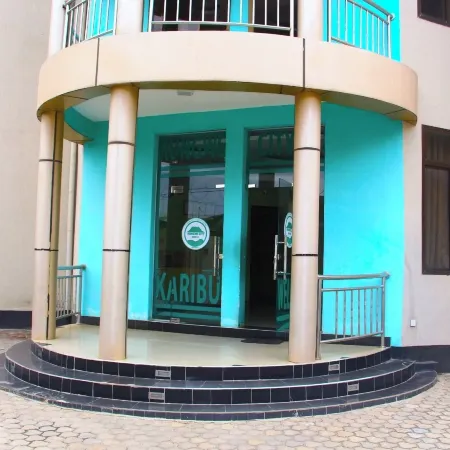 RUNGWE CITY HOTEL Отели рядом с Аэропорт Дар-эс-Салам