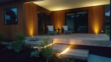 Guesthouse on Queens