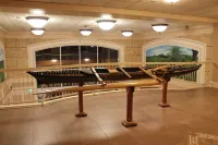Tradewinds Hotel - 3-Star