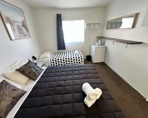 Happy Apple Backpackers Hotels in Motueka