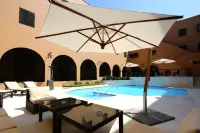 Costa del Sol Trujillo Centro - Pools