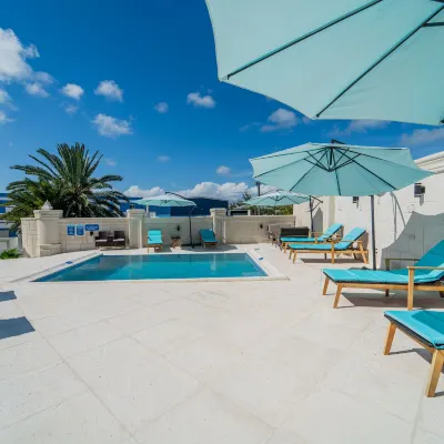 Le Bleu Bed and Breakfast Hotels near Providenciales International Airport