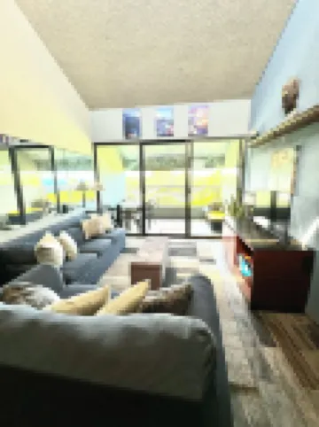 Epic Oceanfront Penthouse with Best Views in Hilo!