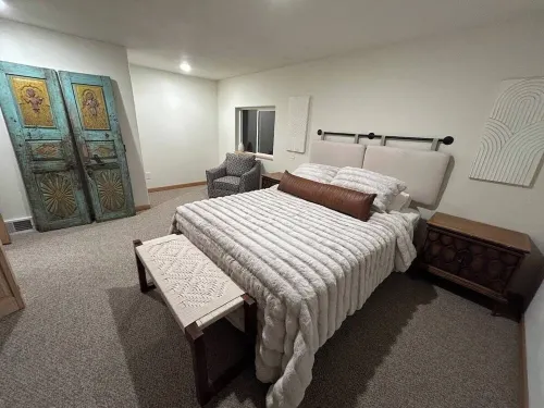 Heart of Monument - Cottage with WiFi access Hotels in Monument