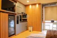 Well Furnished and Cozy 2Br Tokyo Riverside Pik 2 Apartment - parking