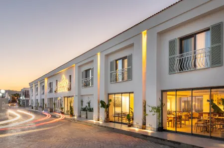 Cumbalica Garden Hotel