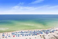 New Listing Phoenix West 2102 Beachfront Bliss With Lazy River and Beach Views - Jacuzzi