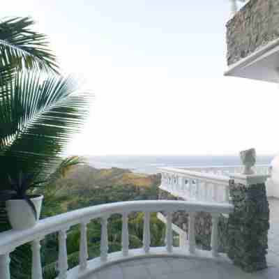 Immaculate 1-Bed Apartment in Cofresi Others