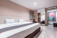 Collection O Hotel Igloo Hotel a Cibitung