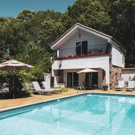 The Villa Bed and Breakfast