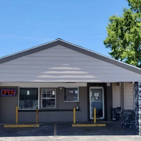 Budget Inn