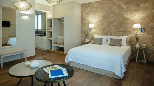 Filoxenion Luxury Rooms & Lofts - 3-Star
