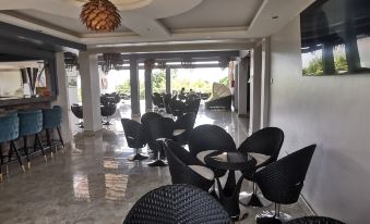Le Tsuba Grand Hotel