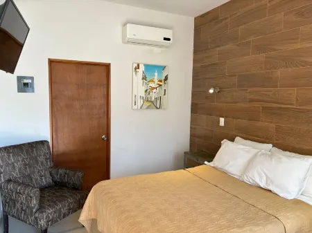 Hotel Hacienda Bugambilias