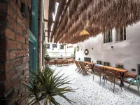 維加43號旅館 薩蘭達酒店