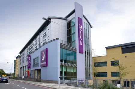 Premier Inn London Wimbledon South Отели в г. Мичам