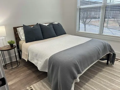 Modern Condo Steps Away From Downtown Dalton- 2 Bedroom, 2.5 Bath