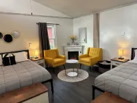 Charming guesthouse within minutes of downtown Fish Creek!