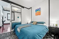 Single Night Bookings Welcome - Tropical Modern Loft - SoHo Style - Concierge โรงแรมใน