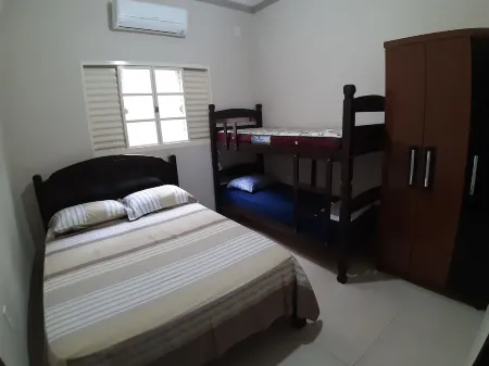 Recanto da Bia, 3 bedrooms, air conditioning, Wi-Fi and 4 min from the park
