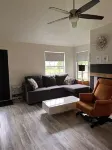 Family and small dogs friendly. Close to interstate, 15 minutes from Nashville