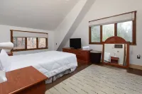 Bolton Landing Mountain House! Hotels in Bolton